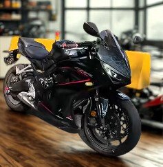 Honda CBR 650R side view